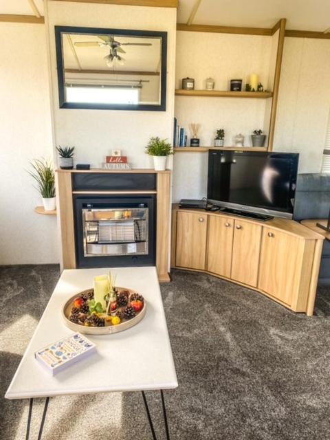 Crowle  The Hygge Retreat At 7 Lakes Country Park, Lincolnshire 빌라 외부 사진
