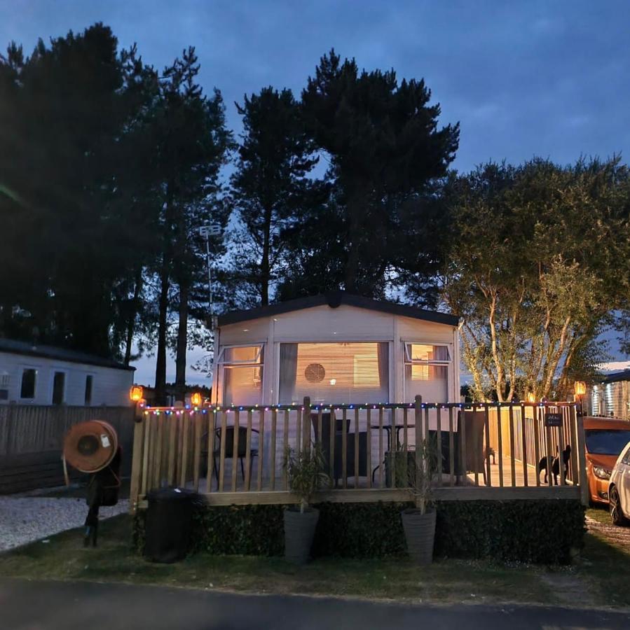 Crowle  The Hygge Retreat At 7 Lakes Country Park, Lincolnshire 빌라 외부 사진