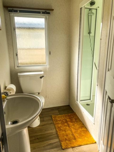 Crowle  The Hygge Retreat At 7 Lakes Country Park, Lincolnshire 빌라 외부 사진